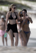 Leelee Sobieski big boobs in black bikini