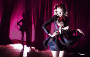 cdcf132054188 Kirsten Dunst pose pour Miu Miu 