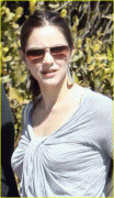 Katharine McPhee out in CA with hubbie pictures