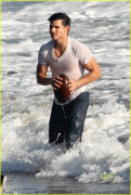 ����� ������ ������ - Taylor Lautner