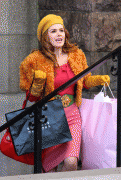 Isla Fisher pink skirt