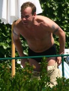 ����� ����� ��������� - Kiefer Sutherland